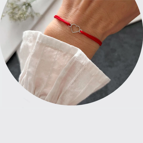 Bracelet - Heart contour, red