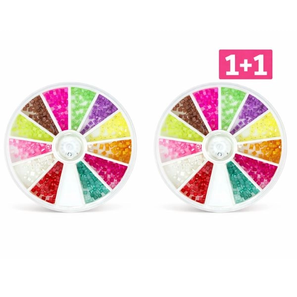 Decorații unghii într-o cutiuță - formă pătrată - PROMOȚIE 1+1 GRATUITĂ